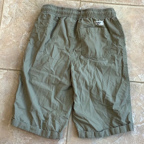 💥 Sz12 boys Oshkosh elastic pull on shorts green khaki - Picture 5 of 10